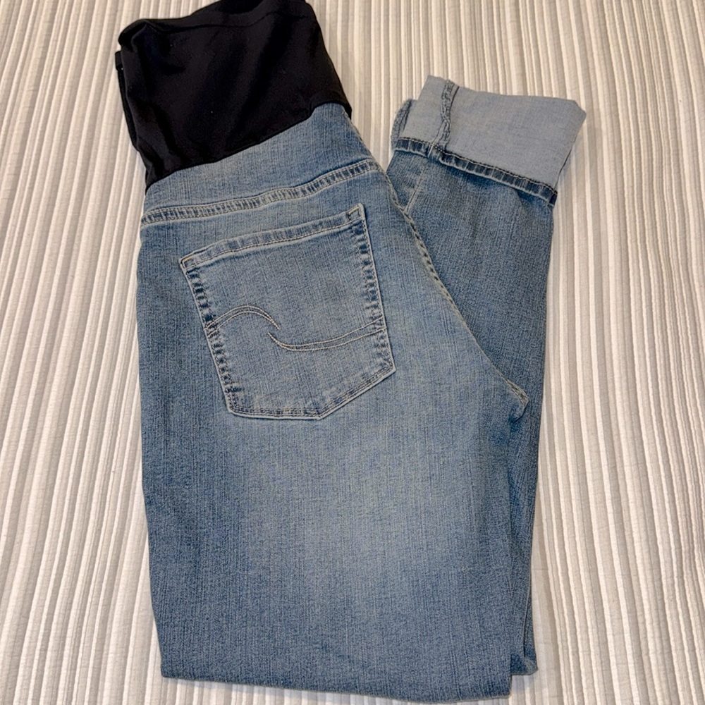 Signature Levi Strauss Maternity Jeans size M